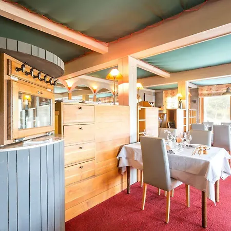 Hotel Restaurant La Tour Dunières